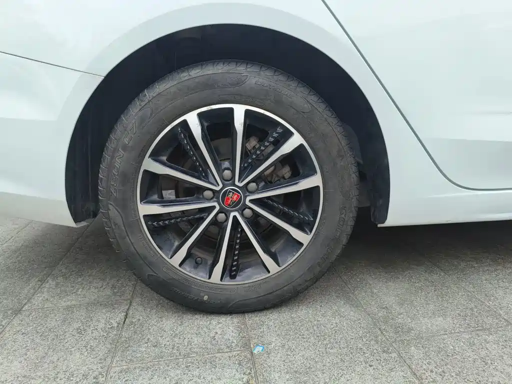 Roewe i5 — миниатюра 21