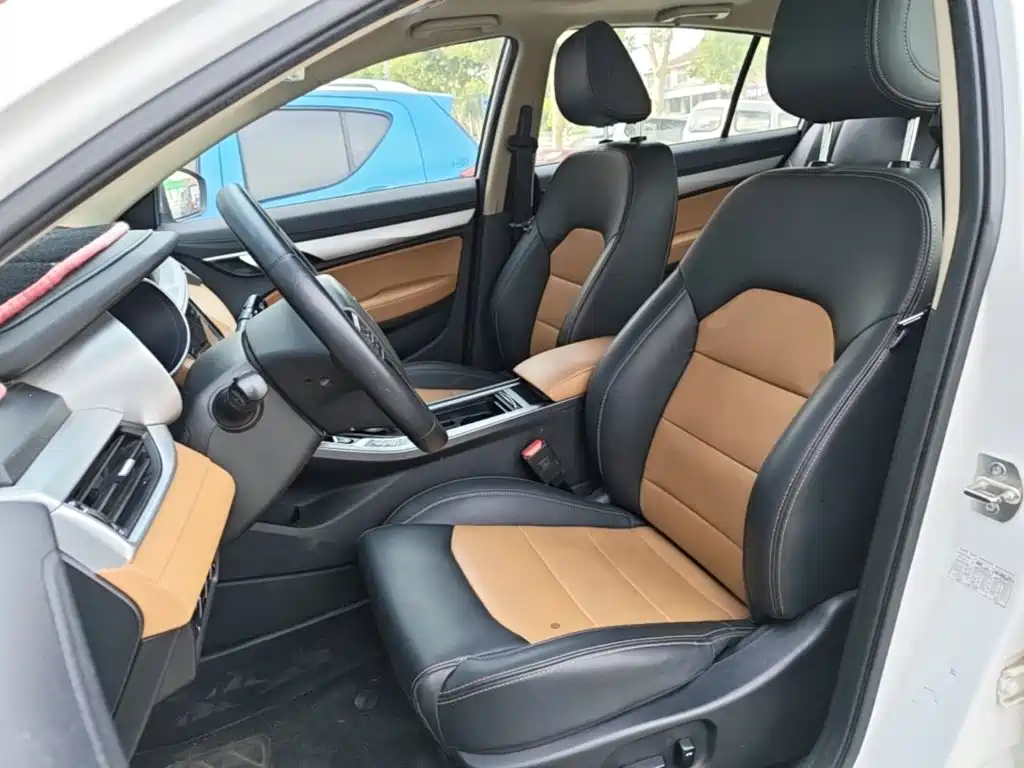 Geely Vision S1 — миниатюра 15