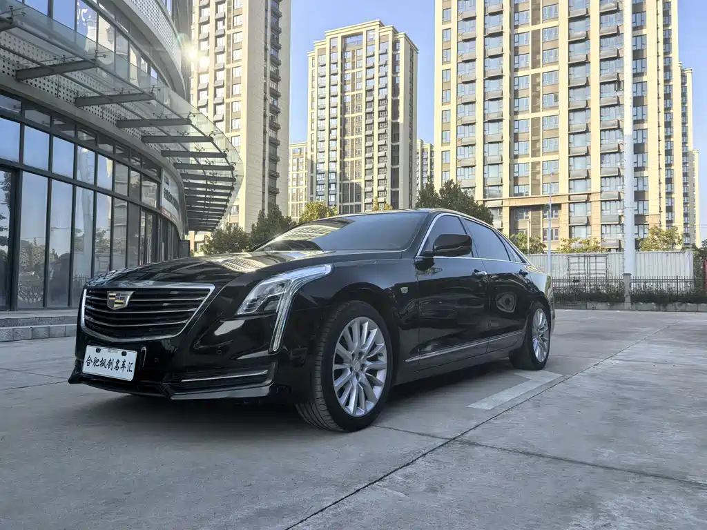 CADILLAC CT6