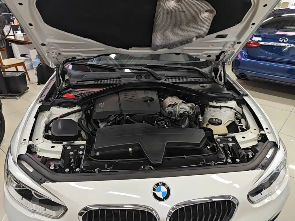 BMW 1 Series (Import) — миниатюра 20