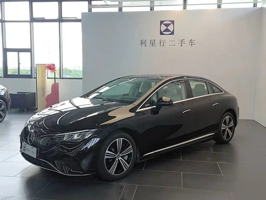 Mercedes-Benz EQE