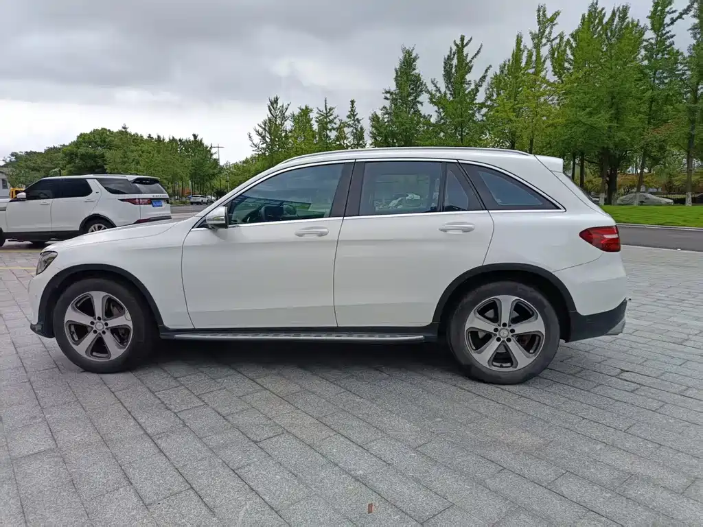 Mercedes-Benz GLC — миниатюра 6