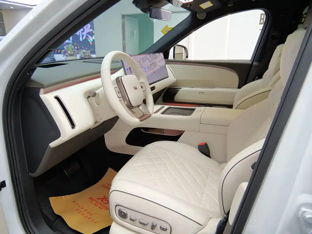 Li Auto Li L8 — миниатюра 8