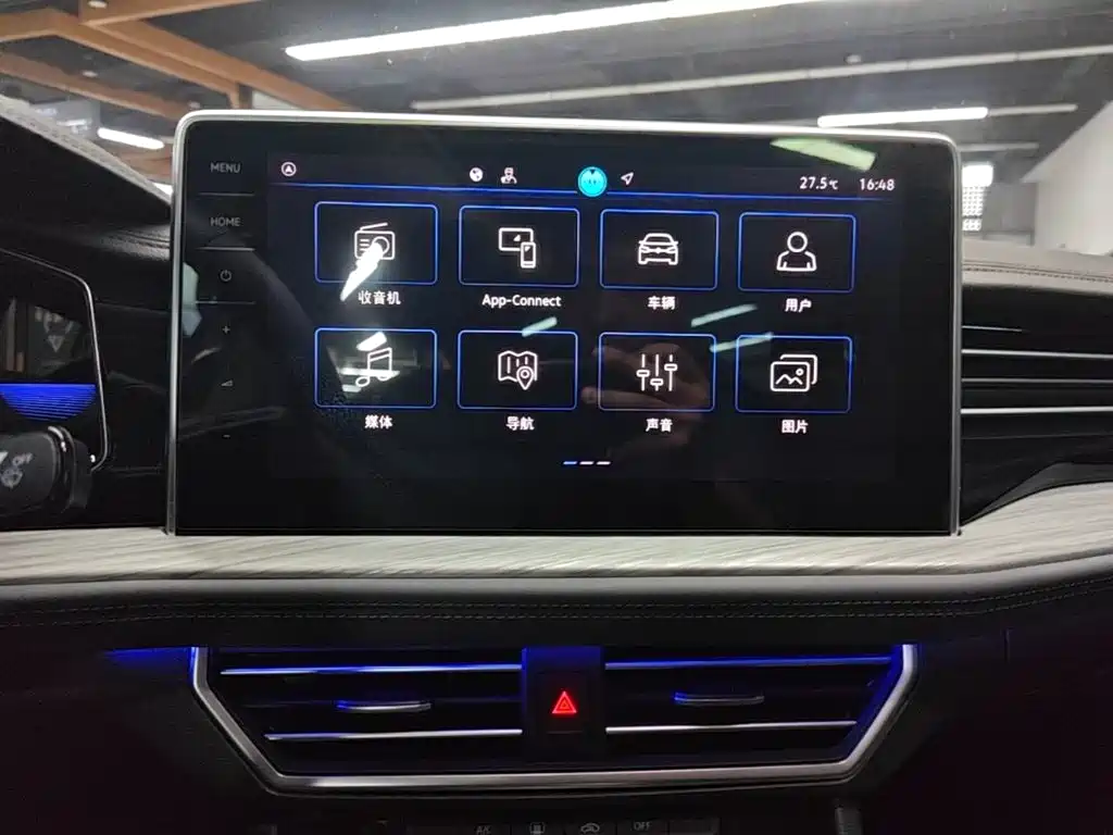 Volkswagen Sagitar — миниатюра 13
