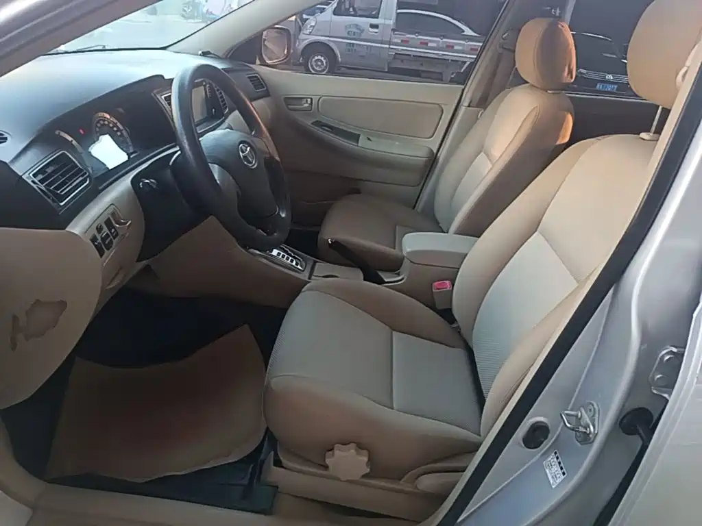 Toyota Corolla — миниатюра 15