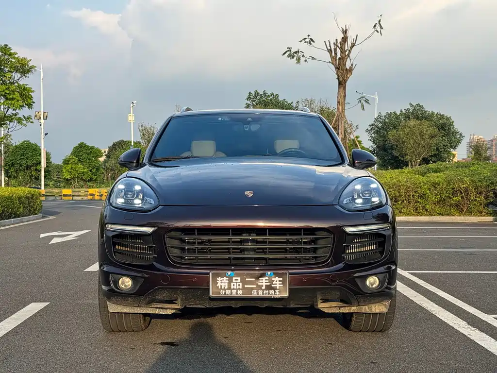 Porsche Cayenne — миниатюра 2