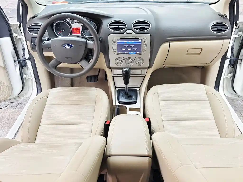 Ford Focus — миниатюра 8