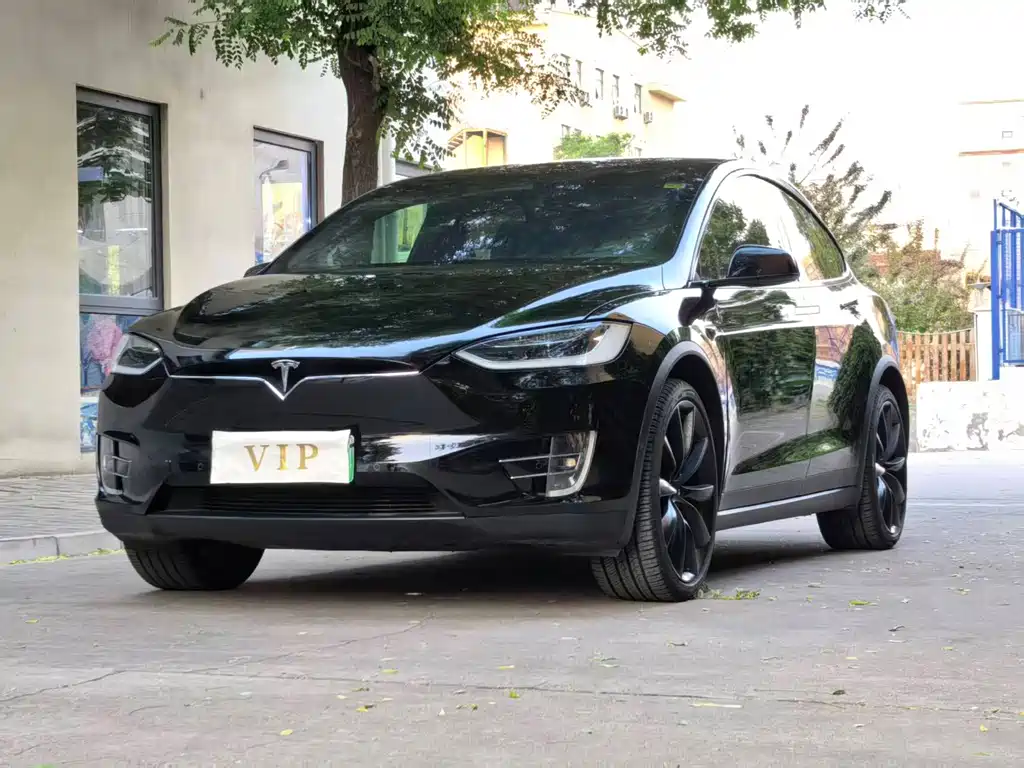 Tesla Model X 2018
