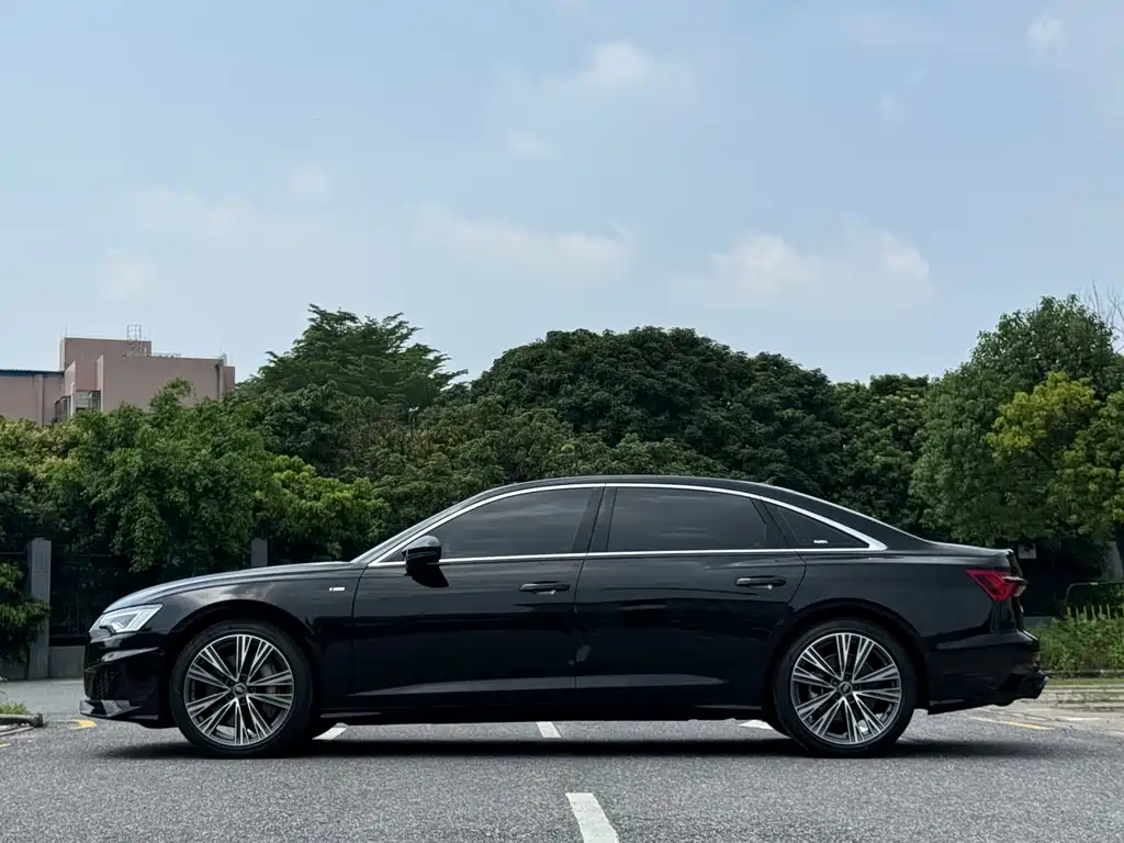 Audi A6L — миниатюра 14
