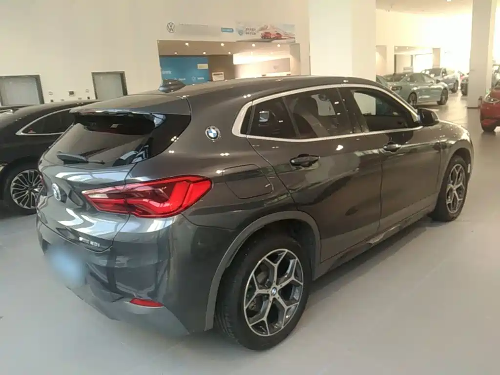 BMW X2 (Import) — миниатюра 7