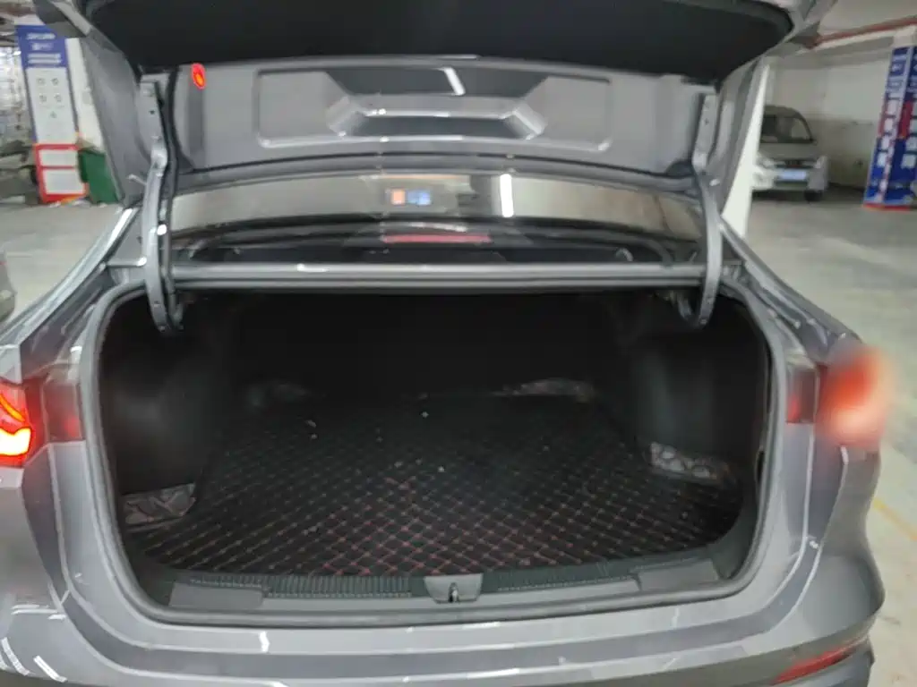 Roewe i5 — миниатюра 19