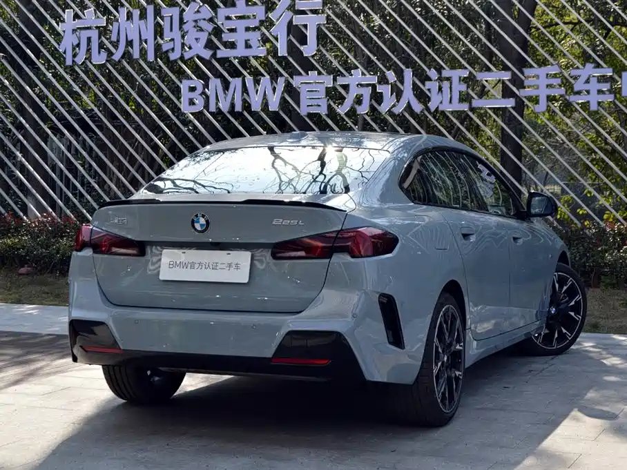 BMW 2 Series 2 2025 225L M Sport