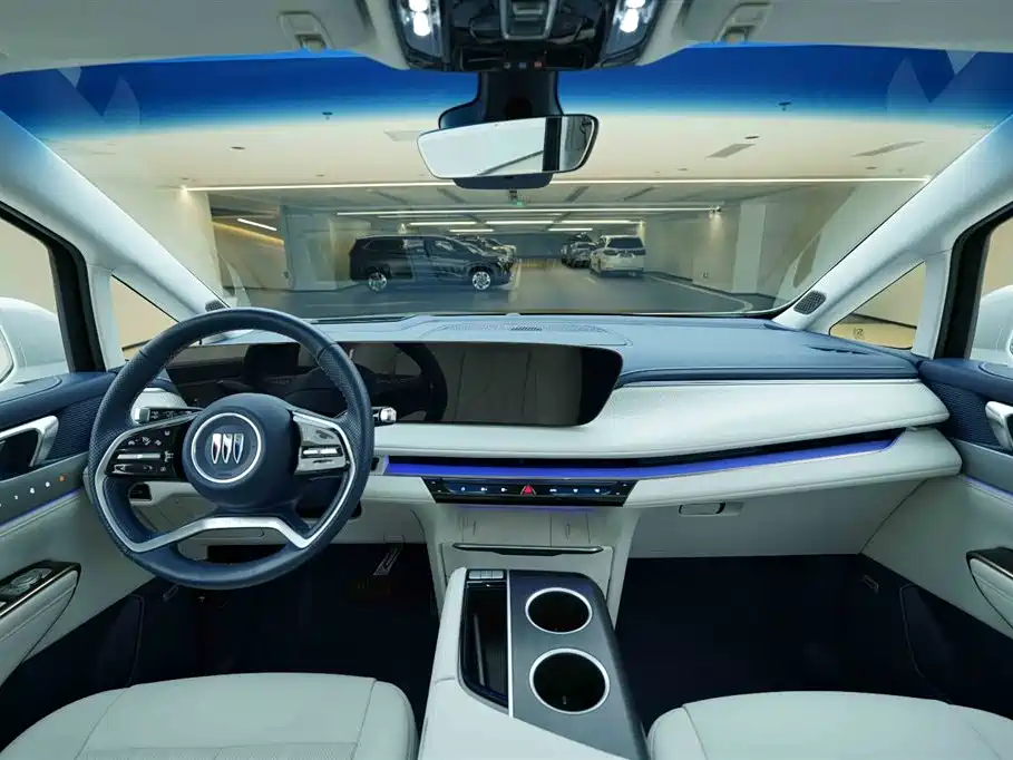 BUICK GL8 NEW ENERGY