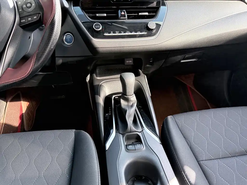 Toyota Corolla — миниатюра 16