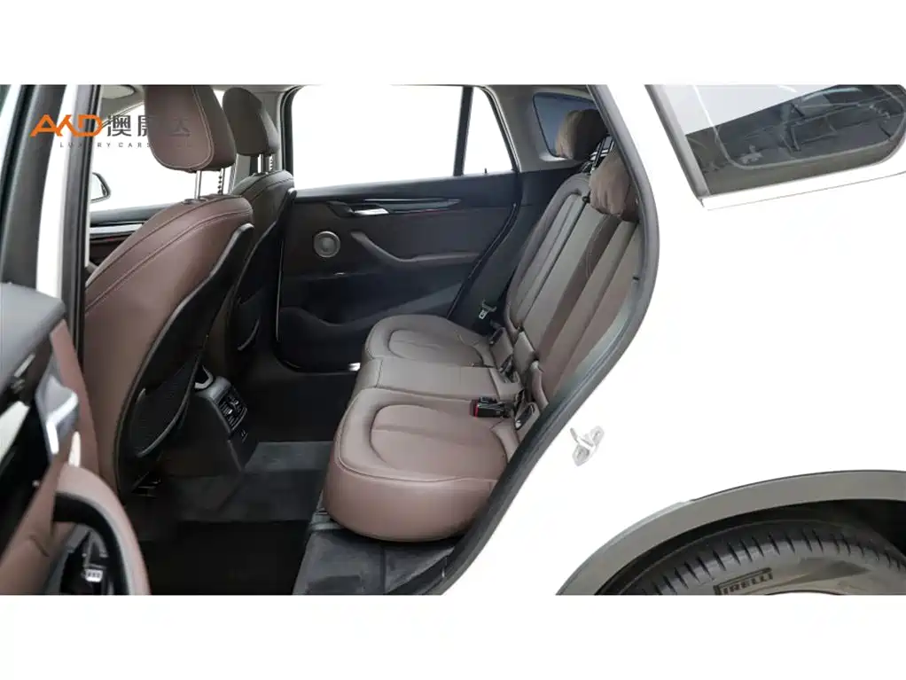 BMW X1 — миниатюра 7