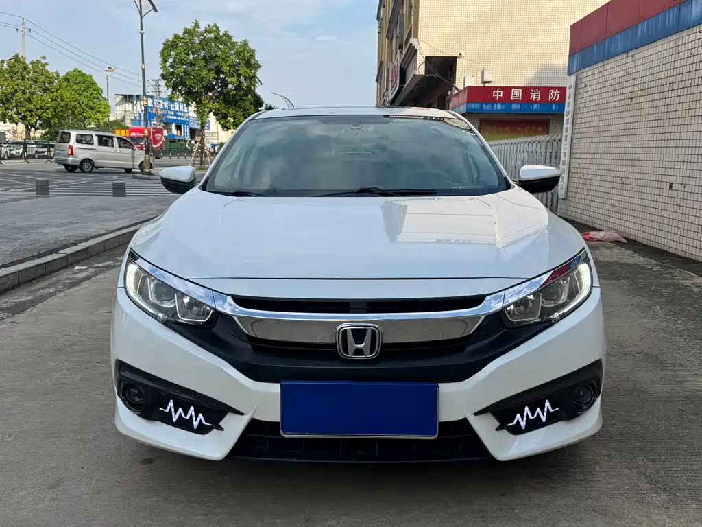 Honda Civic — миниатюра 5