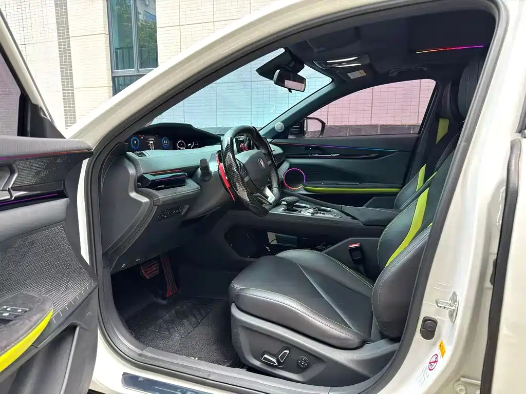 Changan UNI-V — миниатюра 4