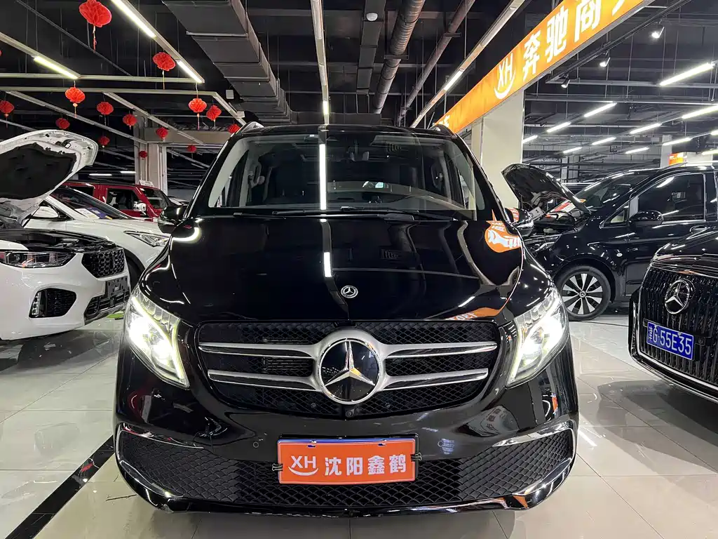 MERCEDES-BENZ V CLASS