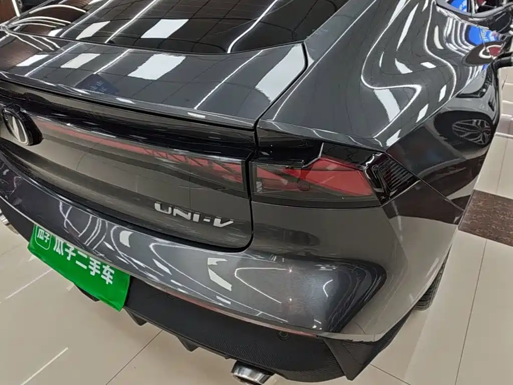 Changan UNI-V — миниатюра 8