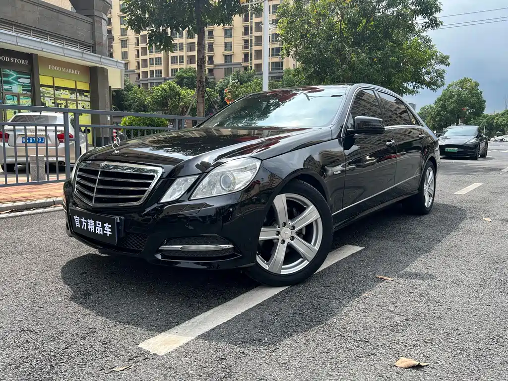 Mercedes-Benz E-Class E 2012 E 260 L CGI Fashion