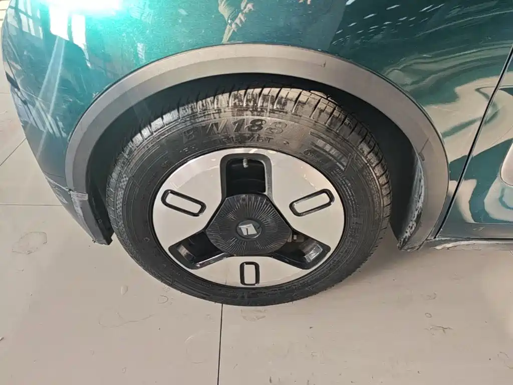 Baojun KiWi EV — миниатюра 23