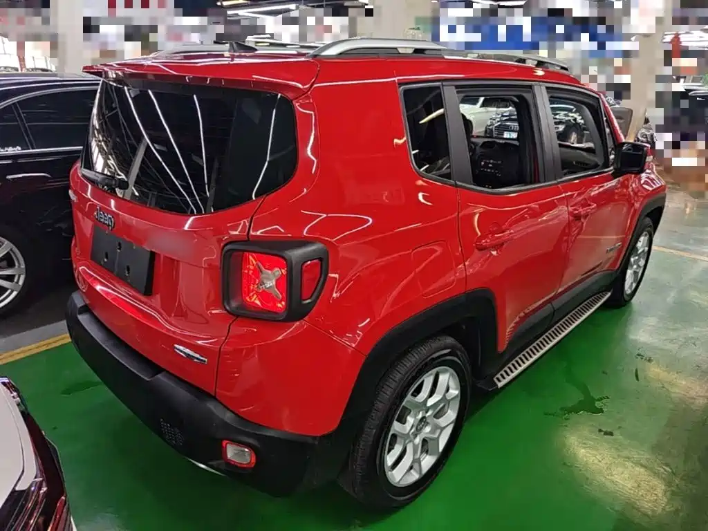 Jeep Renegade — миниатюра 7