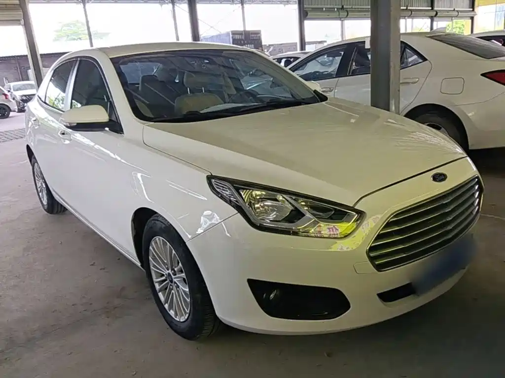 Ford Escort — миниатюра 4