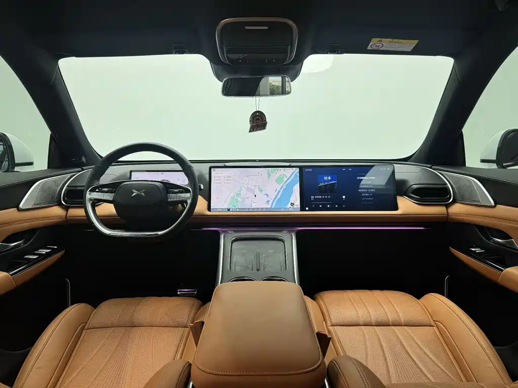 XPeng G9 — миниатюра 7