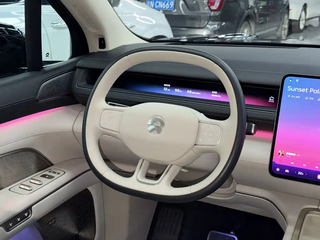 NIO ES8 — миниатюра 14