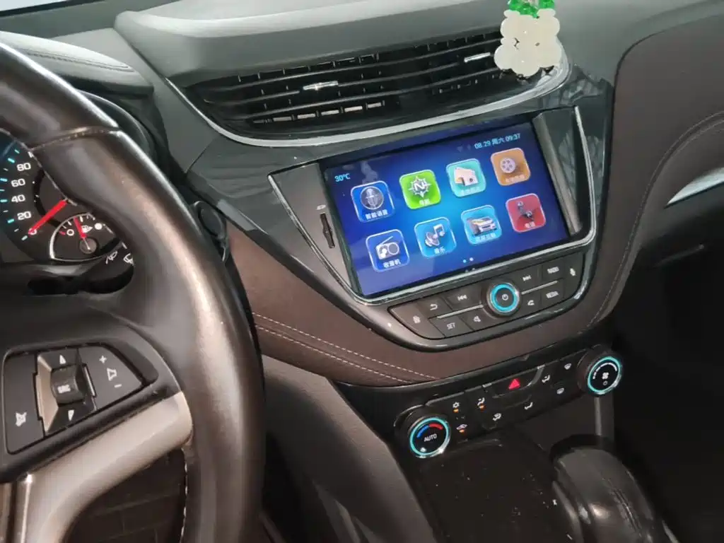 Chevrolet Malibu — миниатюра 13