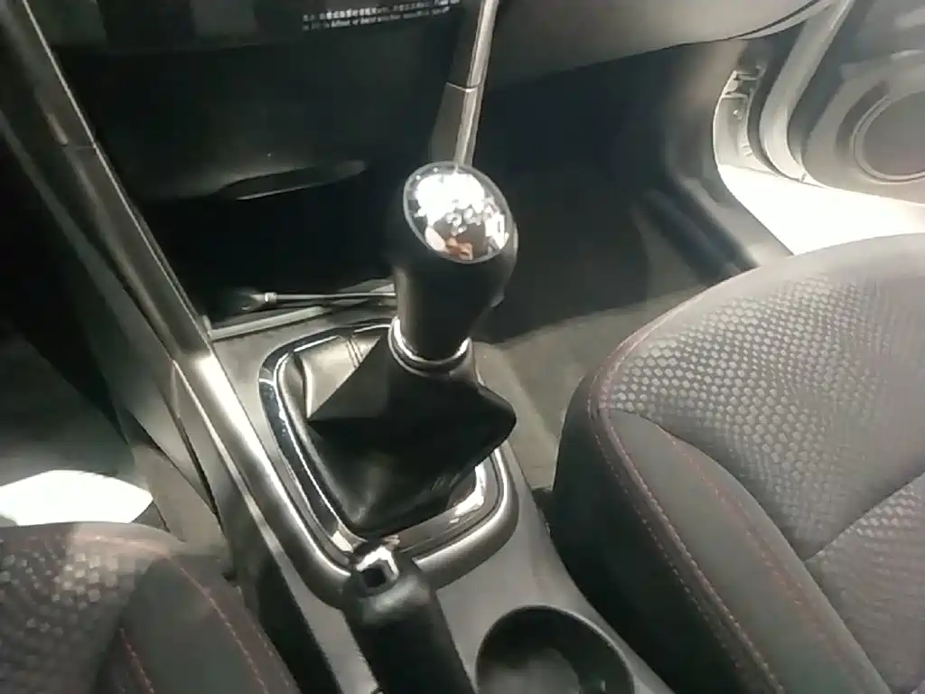 Chery Tiggo 3 — миниатюра 14