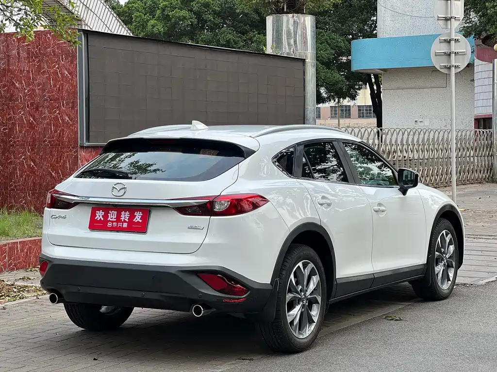 Mazda CX-4 2.5L Auto 4WD Blue Sky Passion Edition, фото 4
