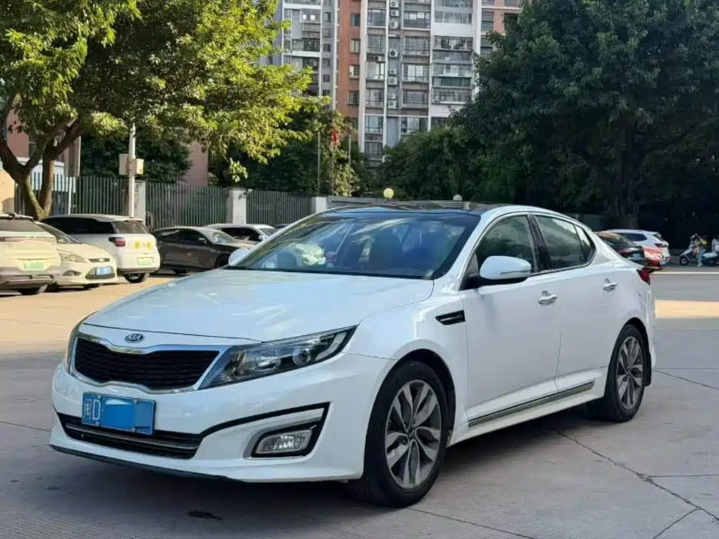 Kia K5 — миниатюра 3
