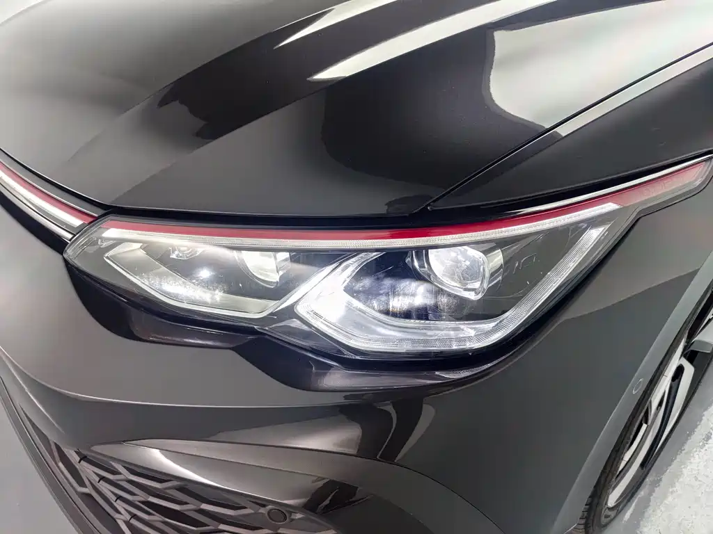 Volkswagen Golf GTI — миниатюра 8