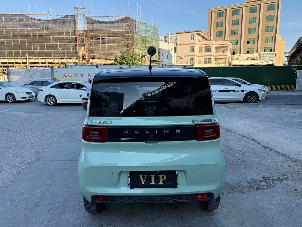 Wuling MINIEV — миниатюра 12