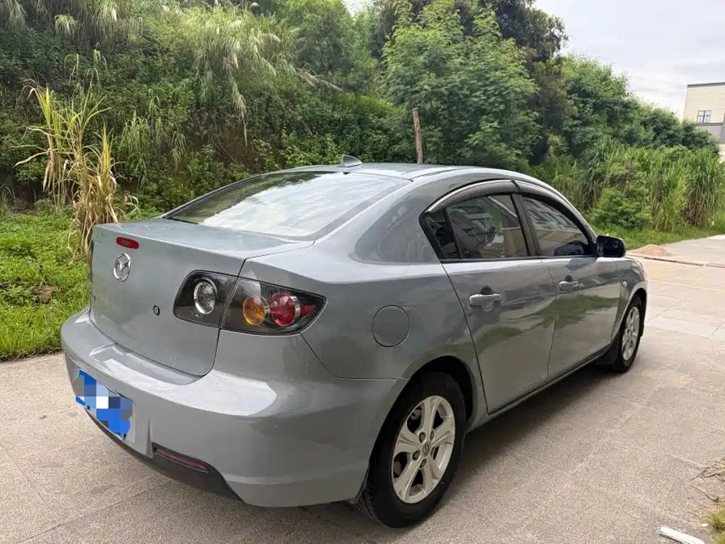 Mazda 3 — миниатюра 4