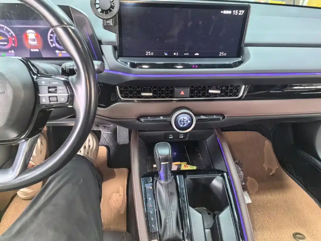 Honda Inspire — миниатюра 10