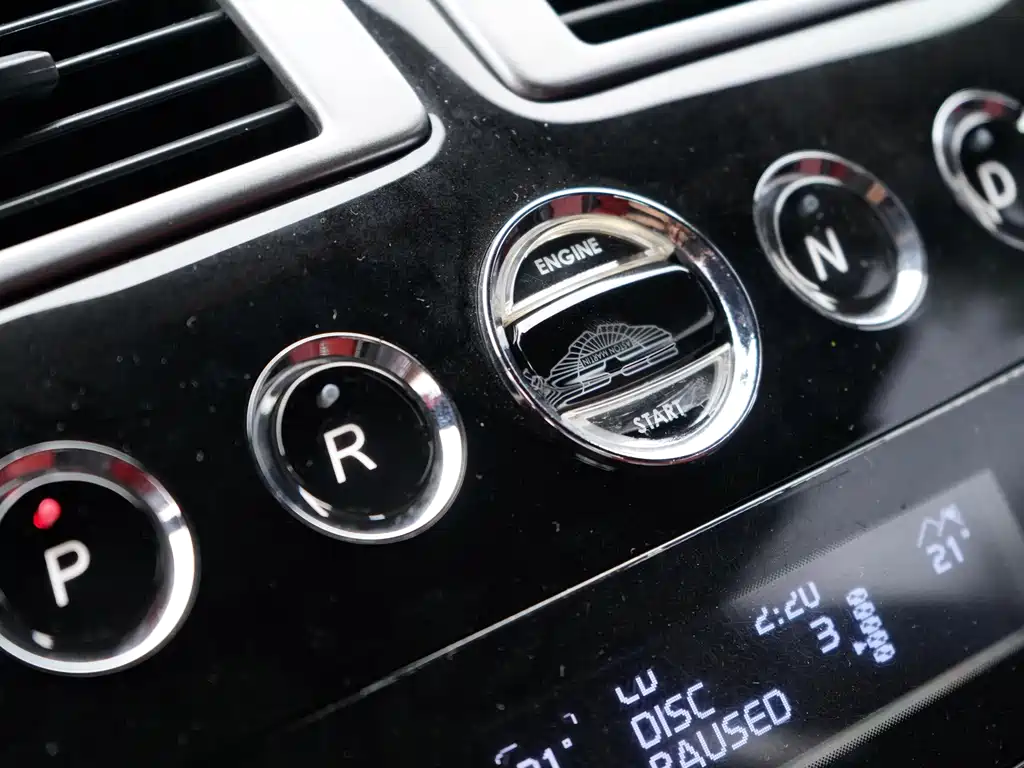 Aston Martin Rapide 2013 6.0L S