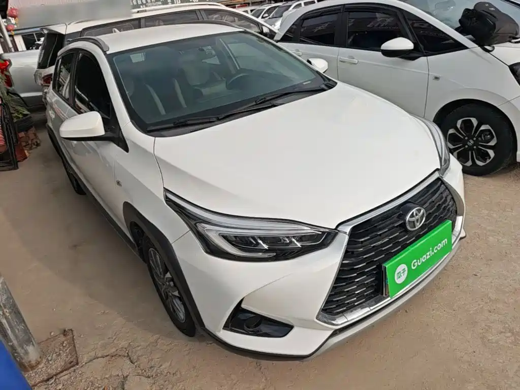 Toyota Yaris L — миниатюра 4