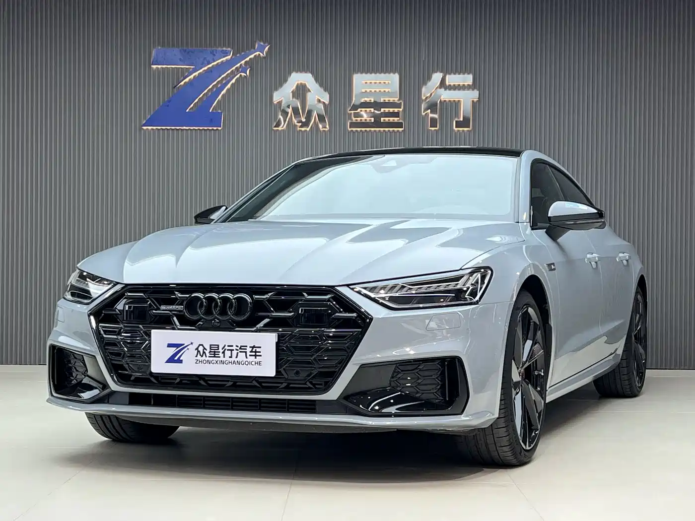 奥迪A7L 2024款 45 TFSI quattro RS 套件竞速版 2025