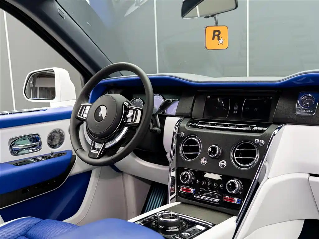 ROLLS-ROYCE CULLINAN