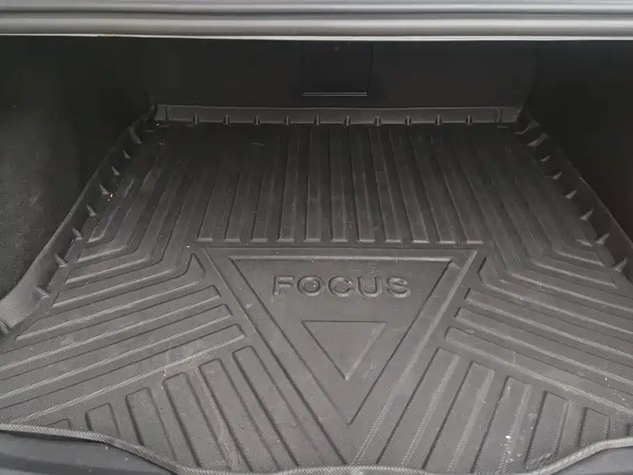 Ford Focus — миниатюра 4