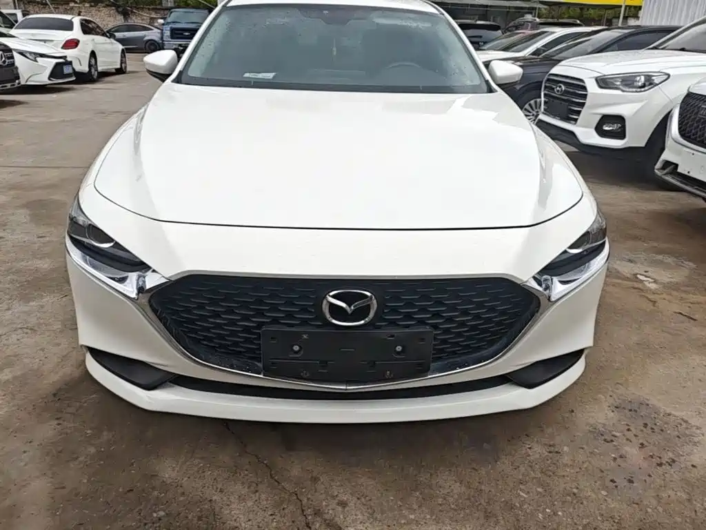 Mazda 3 Axela — миниатюра 3