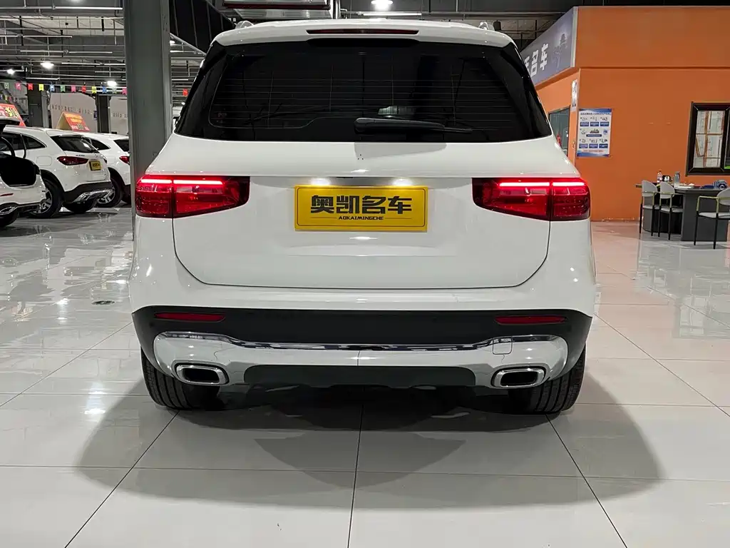 Mercedes-Benz GLB — миниатюра 4