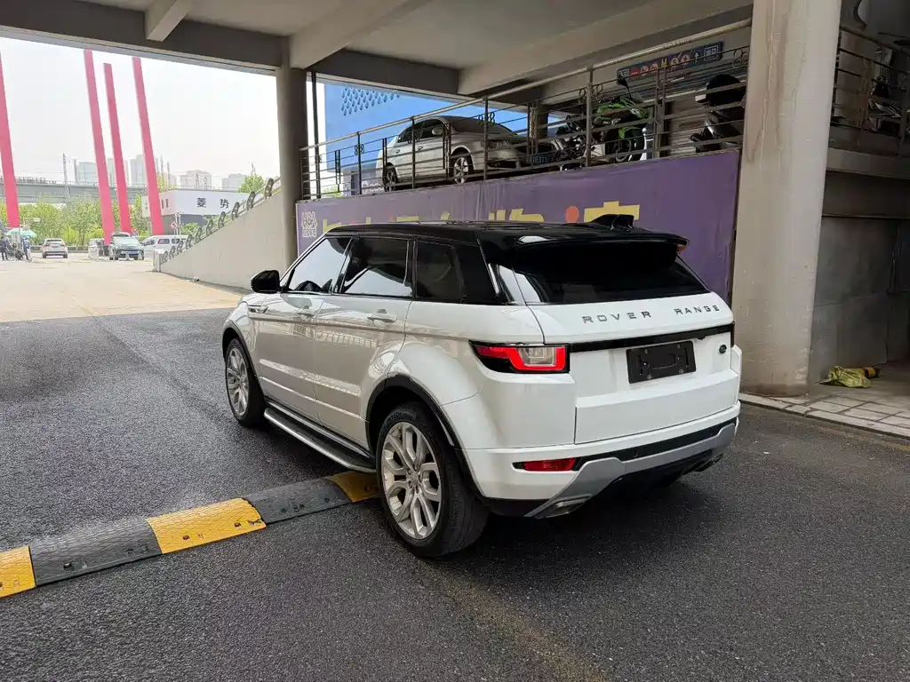 Land Rover Range Rover Evoque 2018 240PS SE DYNAMIC