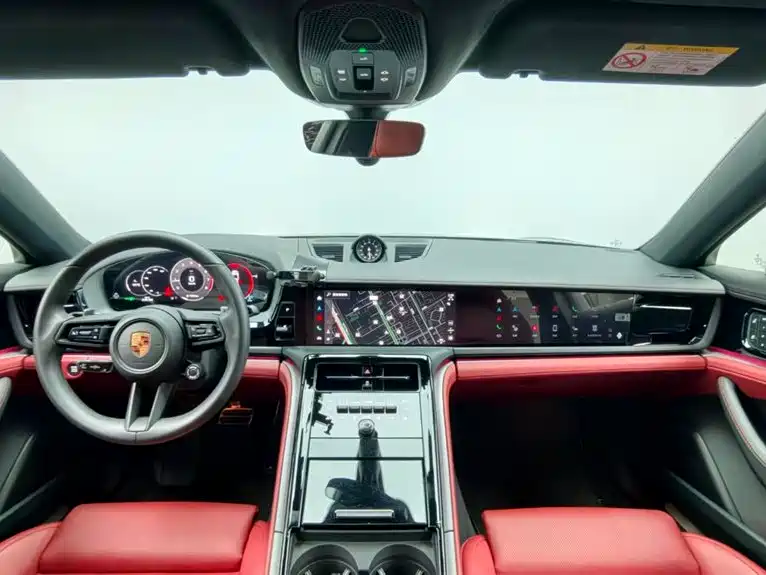 Porsche Panamera — миниатюра 13