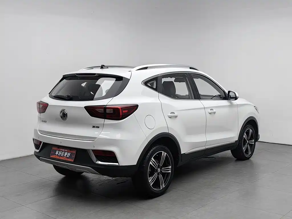 MG ZS — миниатюра 2