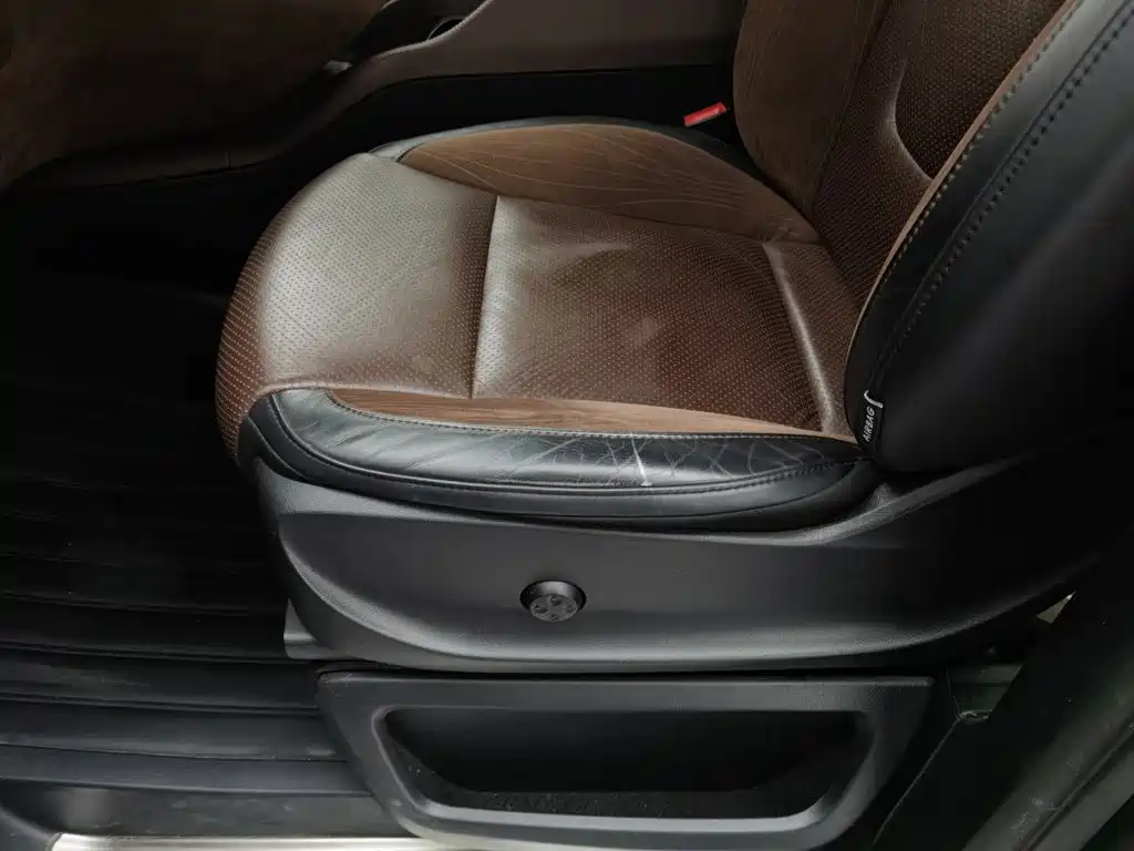 Mercedes-Benz V-Class — миниатюра 20