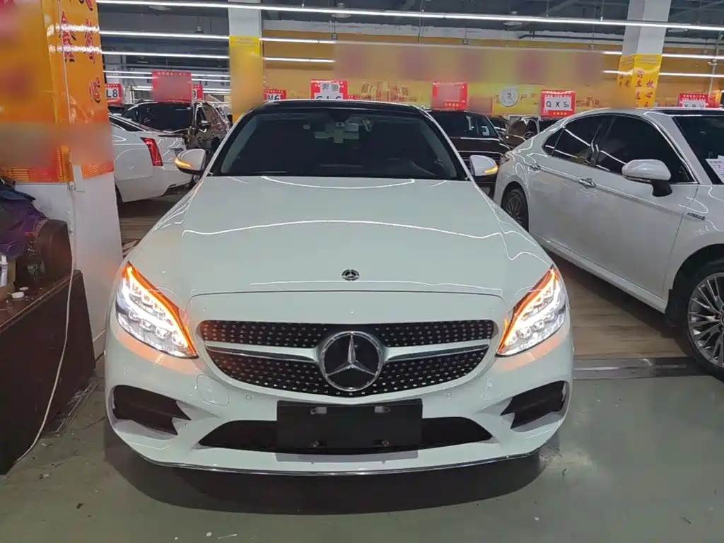 Mercedes-Benz C-Class — миниатюра 3