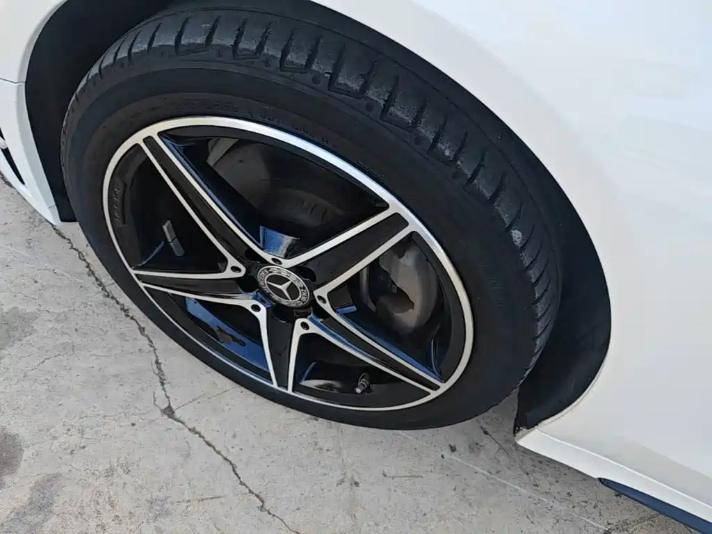 Mercedes-Benz C-Class — миниатюра 23